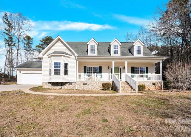 Property at 7918 Ridgeview Dr, Sherrills Ford, NC 28673, 3 beds, 3 baths