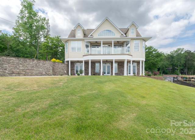 Property at 627 Birdie Ln Unit 21/22, Norwood, NC 28128, 5 beds, 3.5 baths