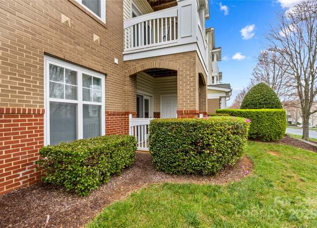 Property at 19725 Deer Valley Dr, Cornelius, NC 28031, 2 beds, 2 baths