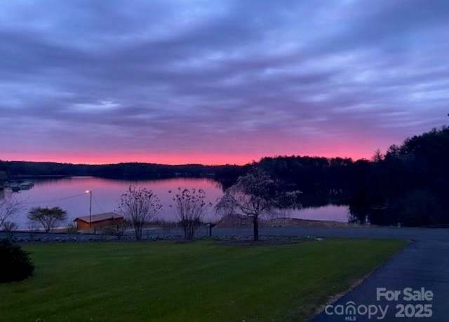 Property at 95 Lake Club Ln #9, Nebo, NC 28761, 4 beds, 2.5 baths
