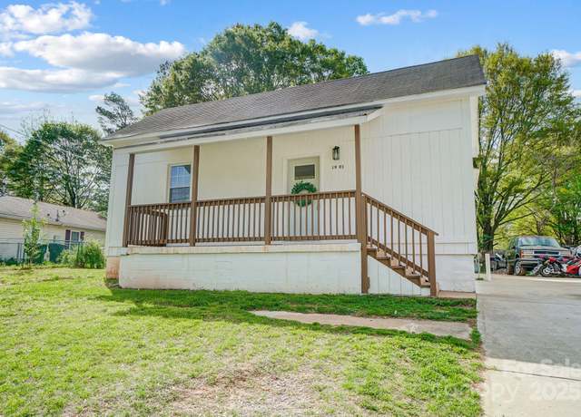Property at 1901 Parkdale Ave, Gastonia, NC 28052, 3 beds, 2 baths