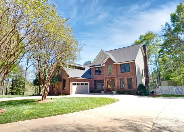 Property at 484 Chisholm Trl, Rutherfordton, NC 28139, 4 beds, 4.5 baths