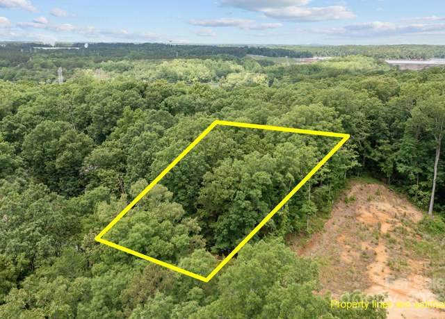 Property at 1607 Hart Rd, Charlotte, NC 28214
