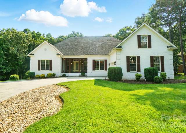 Property at 167 Logan Crossing Dr, Davidson, NC 28036, 3 beds, 3 baths