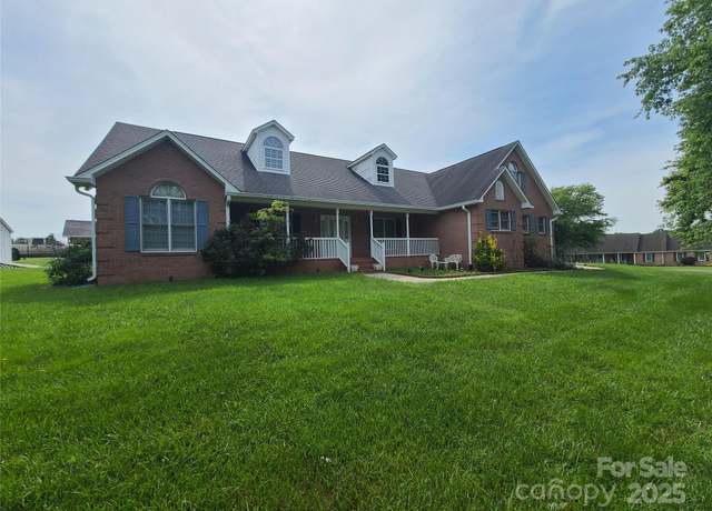 Property at 110 Kimberly Ln, Kings Mountain, NC 28086, 3 beds, 2.5 baths