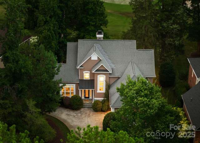 Property at 18832 Greyton Ln, Davidson, NC 28036, 3 beds, 2.5 baths