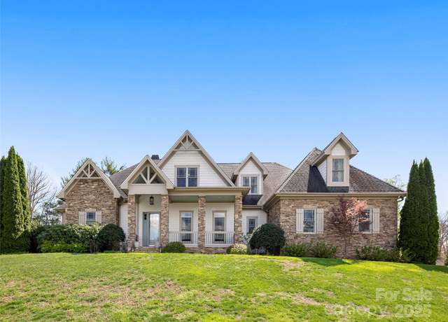 Property at 76 King Heights Dr, Fletcher, NC 28732, 4 beds, 4.5 baths