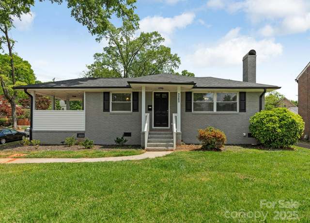 Property at 1301 S Kings Dr, Charlotte, NC 28207, 5 beds, 2 baths