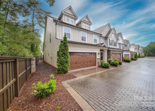 Property at 5918 Barrowlands Ct, Charlotte, NC 28210, 3 beds, 2.5 baths