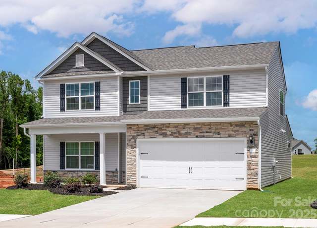 Property at 7225 Jerimoth Dr, Charlotte, NC 28215, 4 beds, 2.5 baths