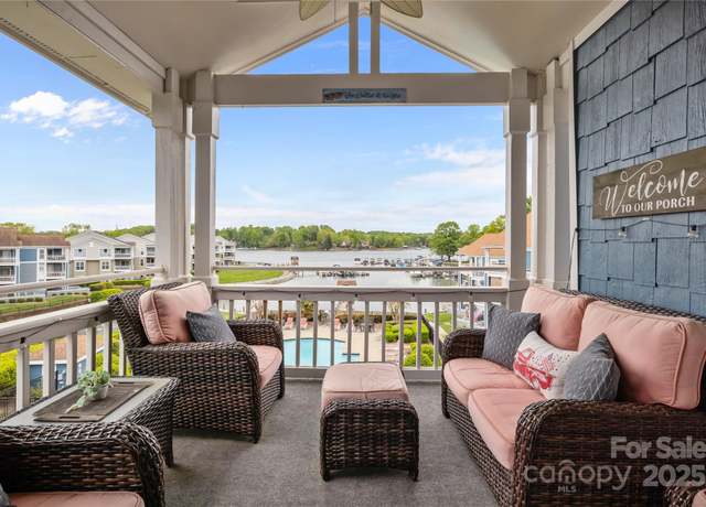 Property at 1033 Southwest Dr, Davidson, NC 28036, 2 beds, 2 baths