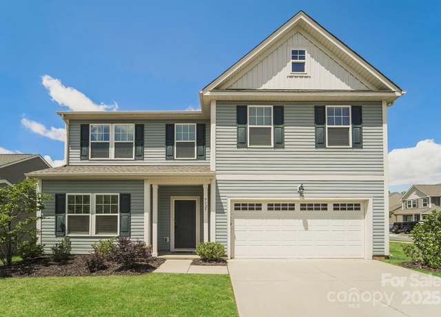 Property at 9127 Colwick Hill Ln, Charlotte, NC 28215, 5 beds, 3 baths