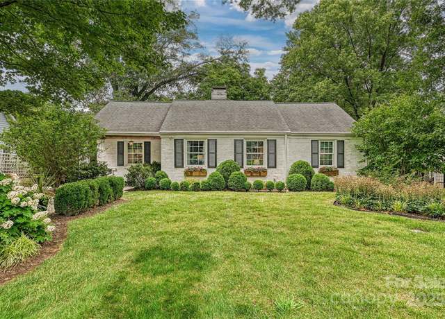 Property at 829 Sedgefield Rd, Charlotte, NC 28209, 3 beds, 2 baths