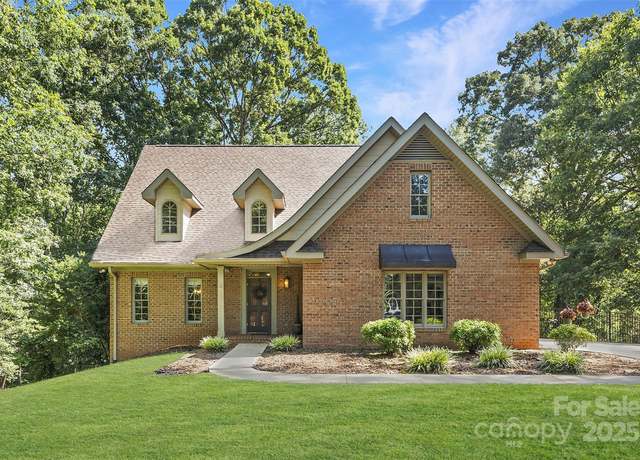 Property at 104 Tallwood Dr, Shelby, NC 28152, 4 beds, 4 baths