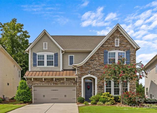 Property at 9750 Briarwick Ln, Charlotte, NC 28277, 4 beds, 4.5 baths