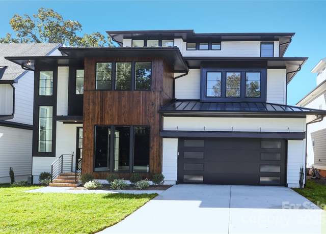 Property at 628 Diana Dr, Charlotte, NC 28203, 5 beds, 5.5 baths