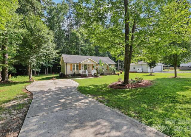 Property at 188 Delwood Ct, Mount Gilead, NC 27306, 3 beds, 2 baths
