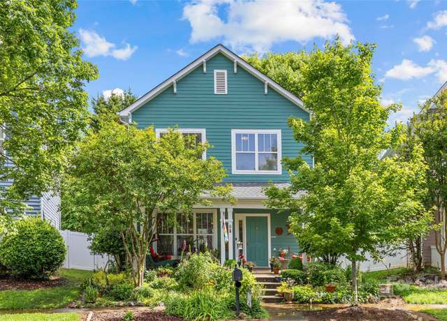 Property at 6827 Dunton St, Huntersville, NC 28078, 3 beds, 2.5 baths