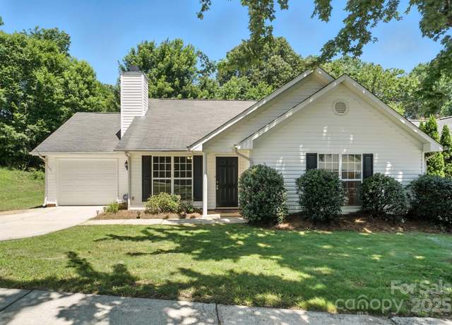 Property at 14658 Laura Michelle Rd, Huntersville, NC 28078, 3 beds, 2 baths