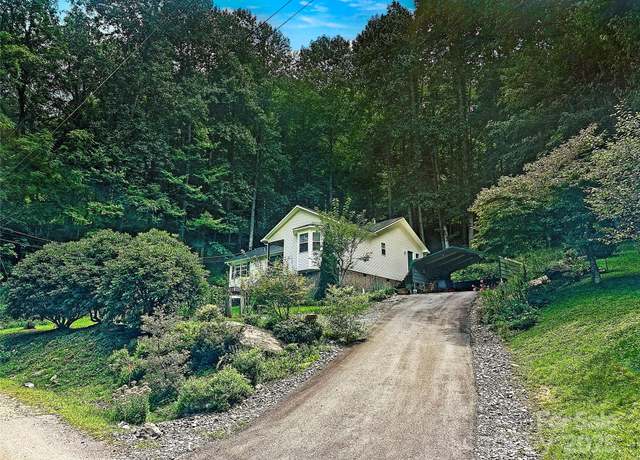 Property at 80 Kitty Ln, Waynesville, NC 28785, 3 beds, 2 baths