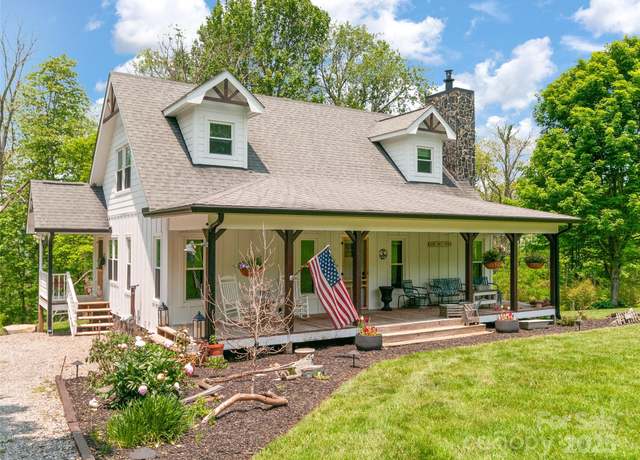 Property at 540 Windswept Ridge Rd, Canton, NC 28716, 3 beds, 2 baths