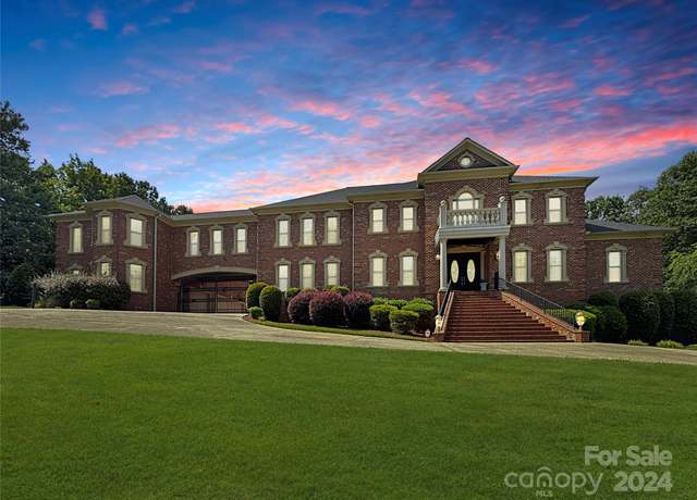 Property at 9100 Woodhall Lake Dr, Waxhaw, NC 28173, 6 beds, 6.5 baths