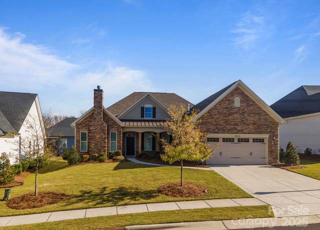 Property at 82112 Standing Oak Dr, Charlotte, NC 28278, 3 beds, 2.5 baths