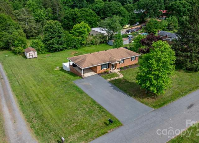Property at 2609 Raintree St, Connelly Springs, NC 28612, 2 beds, 2 baths