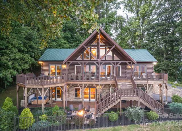 Property at 43 Stone Hill Trl, Maggie Valley, NC 28715, 4 beds, 5 baths