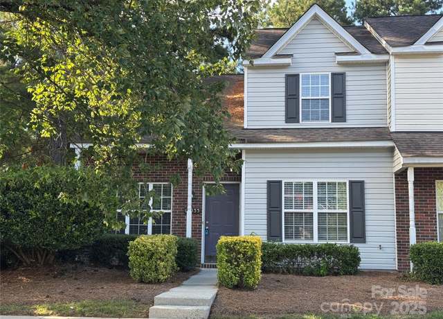 Property at 12533 Bluestem Ln, Charlotte, NC 28277, 3 beds, 2 baths