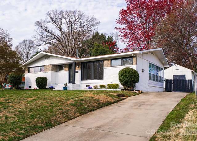 Property at 1621 Keeling Pl, Charlotte, NC 28210, 3 beds, 2 baths