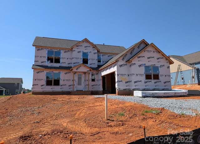 Property at 1640 Dresden Dr, Rock Hill, SC 29732, 3 beds, 2.5 baths