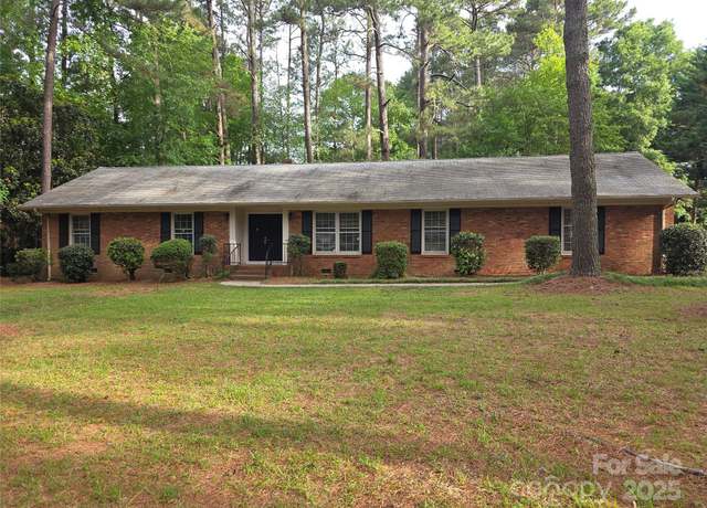 Property at 3316 Mckee Rd, Charlotte, NC 28270, 3 beds, 2 baths