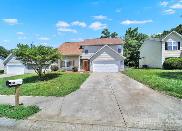 Property at 2706 Stagbuck Dr, Gastonia, NC 28052, 3 beds, 2.5 baths