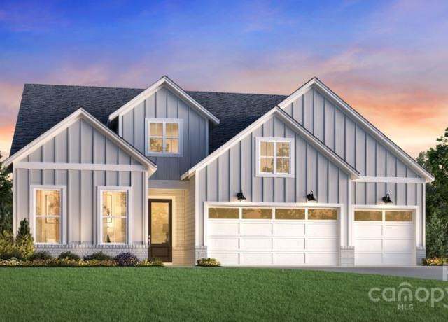 Property at 4137 Eastover Glen Rd #0343, Charlotte, NC 28269, 4 beds, 3.5 baths
