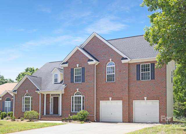 Property at 1465 Porters Ct, Concord, NC 28025, 4 beds, 2.5 baths