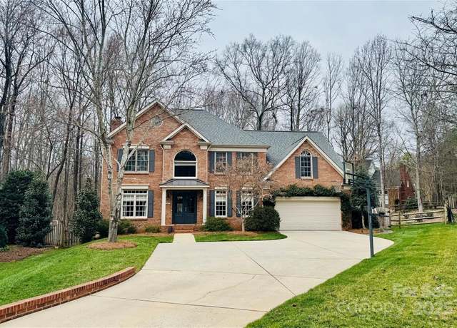 Property at 8111 Sealey Ct, Charlotte, NC 28277, 4 beds, 2.5 baths