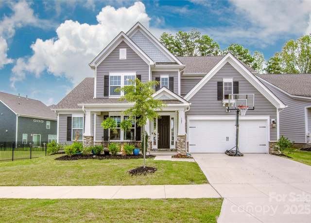 Property at 107 Winterberry St, Mooresville, NC 28117, 4 beds, 3.5 baths
