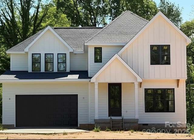 Property at 426 Richards Ln, Mooresville, NC 28115, 3 beds, 2.5 baths