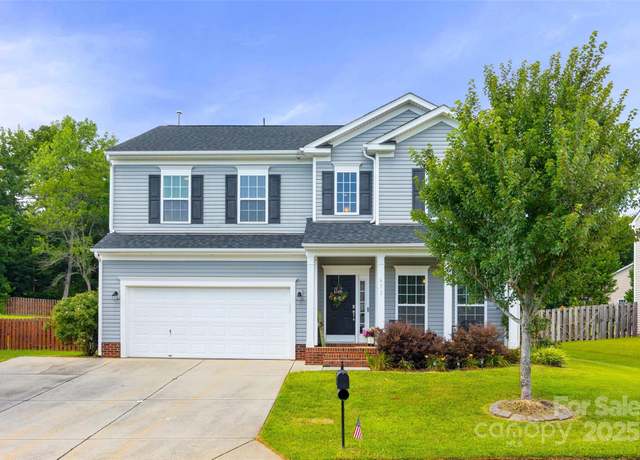 Property at 673 Stonehenge Dr, Rock Hill, SC 29730, 4 beds, 2.5 baths