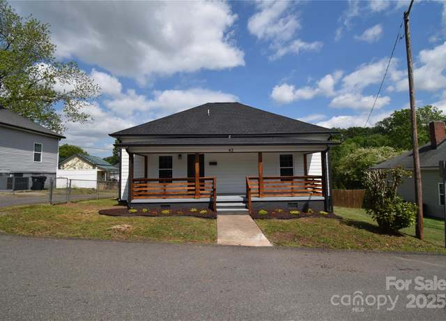 Property at 62 Fourth St, Cramerton, NC 28032, 2 beds, 2.5 baths