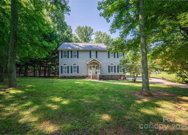 Property at 1575 Lewis Farm Rd, Kings Mountain, NC 28086, 4 beds, 3 baths