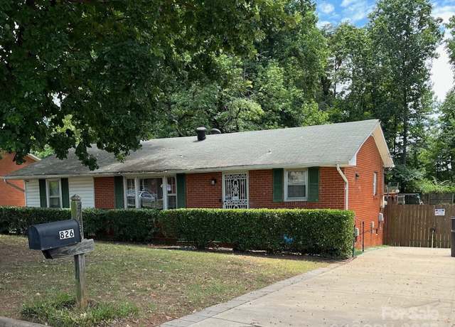 Property at 826 Aileen Cir, Pineville, NC 28134, 3 beds, 2 baths