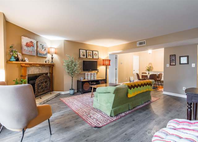 Property at 1604 Sharon Rd W #23, Charlotte, NC 28210, 2 beds, 2 baths