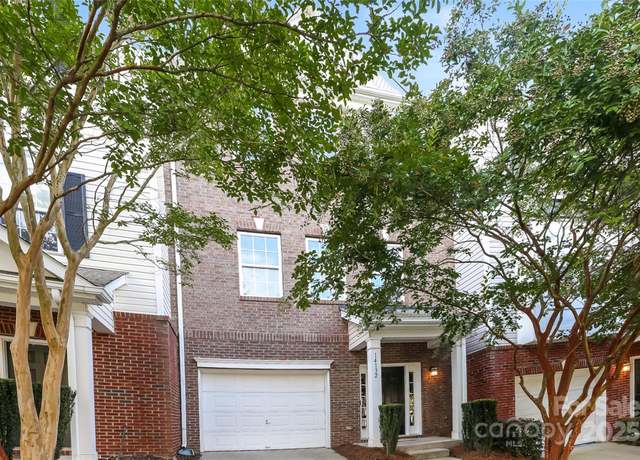 Property at 14132 Winford Ln, Charlotte, NC 28262, 3 beds, 3.5 baths
