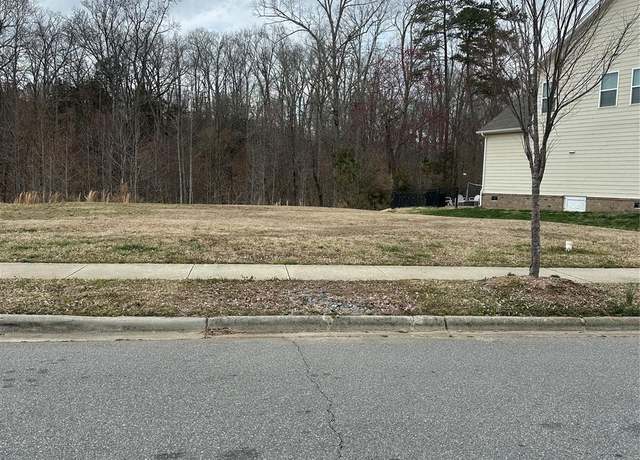 Property at 13717 Helen Benson Blvd, Davidson, NC 28036