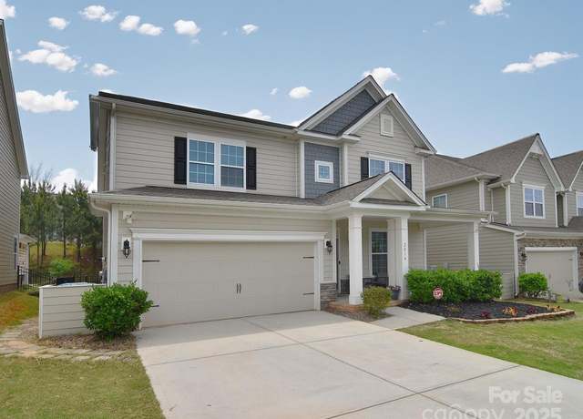 Property at 2014 Burton Point Ct, Waxhaw, NC 28173, 4 beds, 3 baths