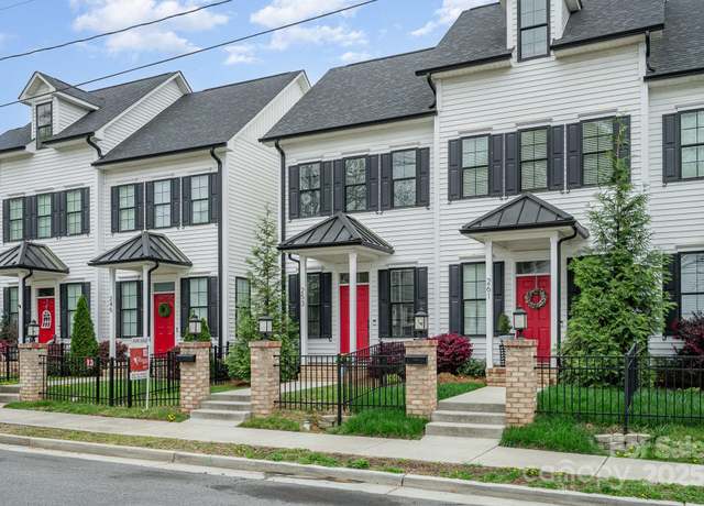 Property at 253 W G St, Kannapolis, NC 28081, 3 beds, 2.5 baths