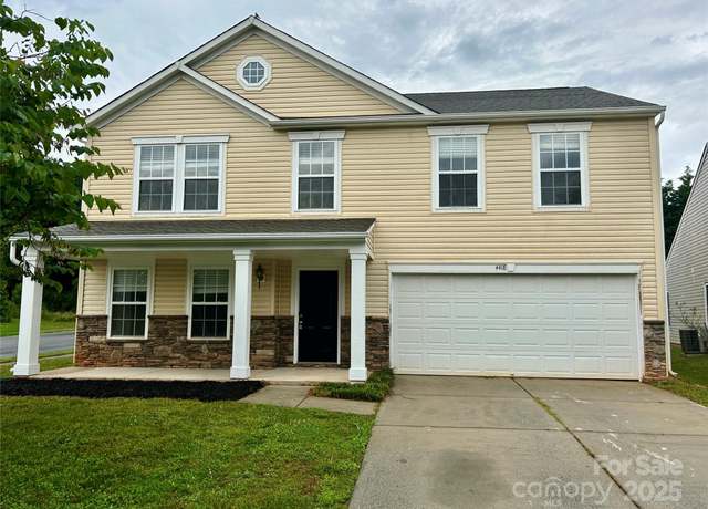 Property at 4418 Palustris Ct, Charlotte, NC 28269, 5 beds, 2.5 baths