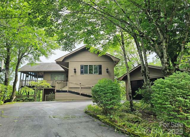 Property at 6822 Crest View Cir, Newland, NC 28657, 3 beds, 3 baths